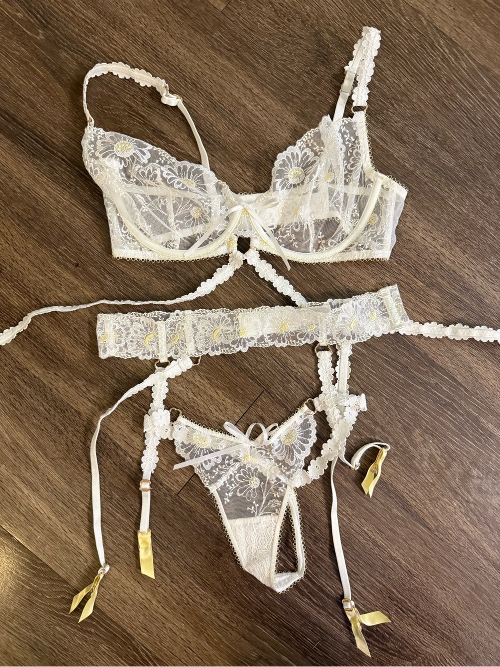 Honey Birdette Amelia Set Daisy Bridal White Floral lingerie